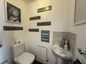 Cloakroom- click for photo gallery